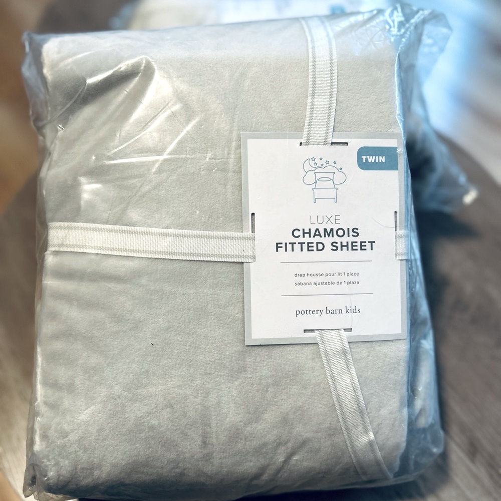 Pottery Barn Kids Luxe Chamois Fitted Sheet - Soft Gray